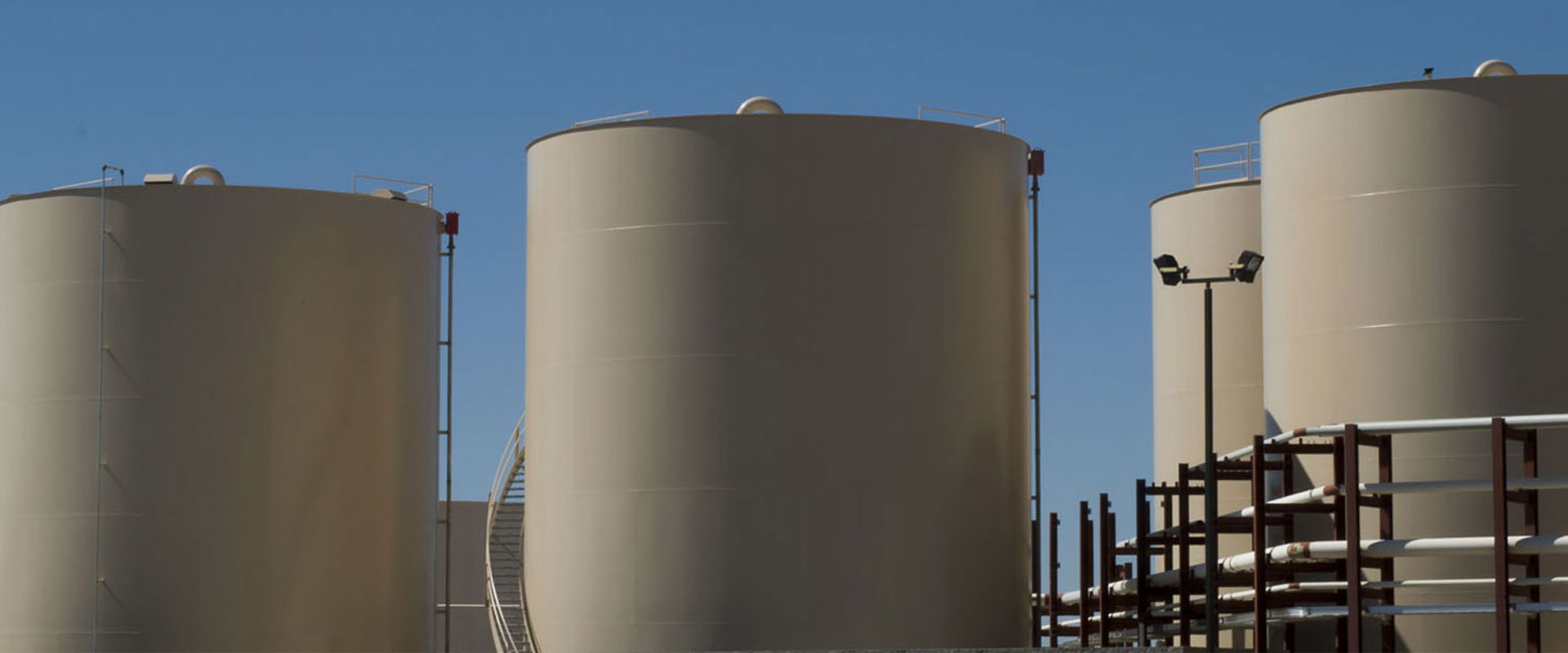 Used water tank pickup service Sharjah Al Dhaid