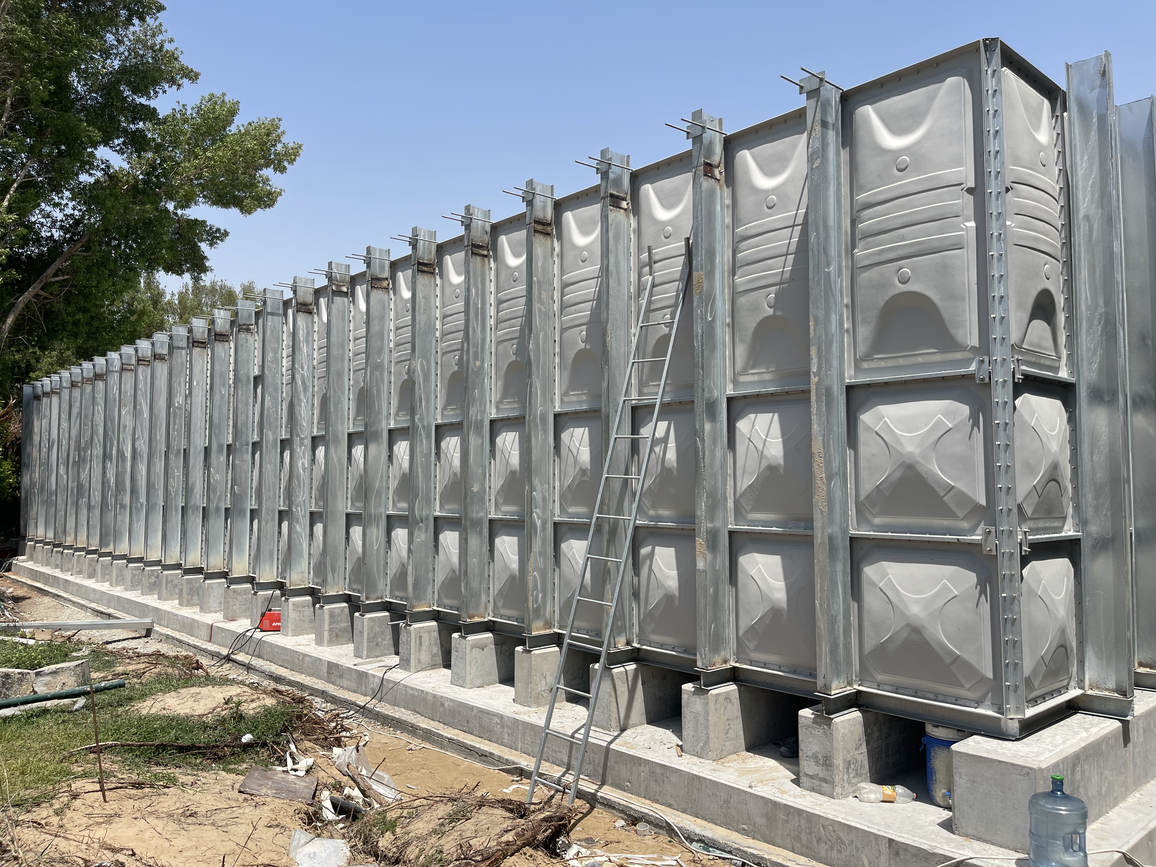 GRP Water Tank 300 Gallon